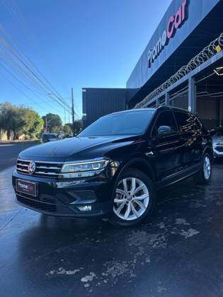 VOLKSWAGEN TIGUAN 1.4 250 TSI TOTAL FLEX ALLSPACE COMFORTLINE TIPTRONIC VOLKSWAGEN TIGUAN 1.4 250 TSI TOTAL FLEX ALLSPACE COMFORTLINE TIPTRONIC